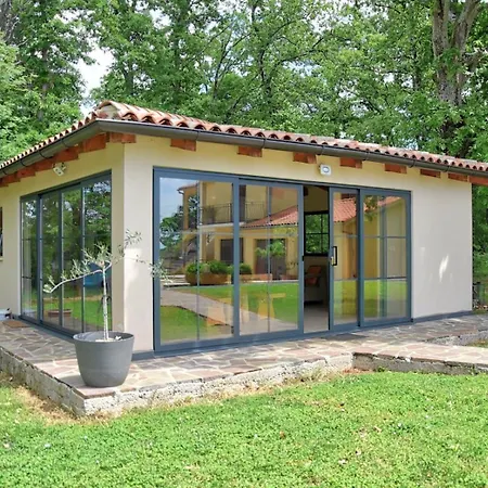 Susnjici 2 With Pool, Children Playground And Terrace Apartment